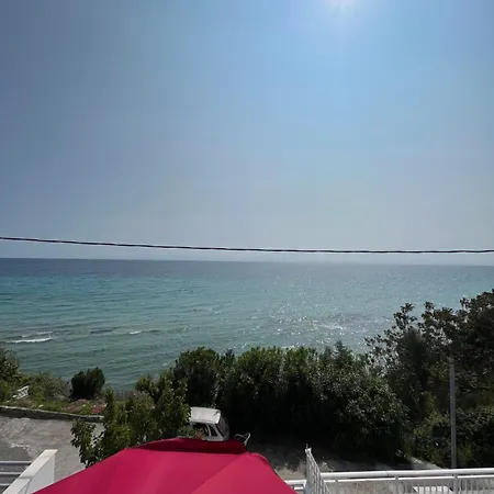 Maisonette By The Sea Nea Kallikrateia