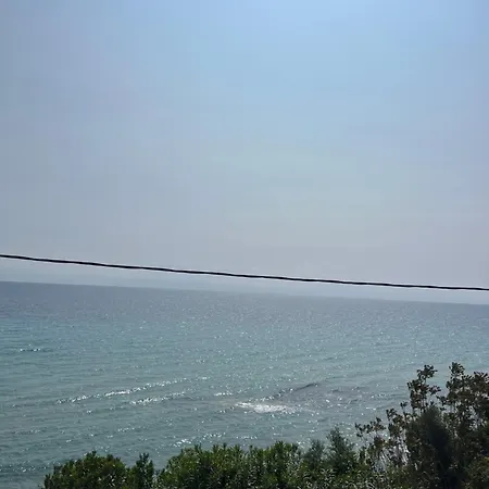 Maisonette By The Sea Vakantiehuis *