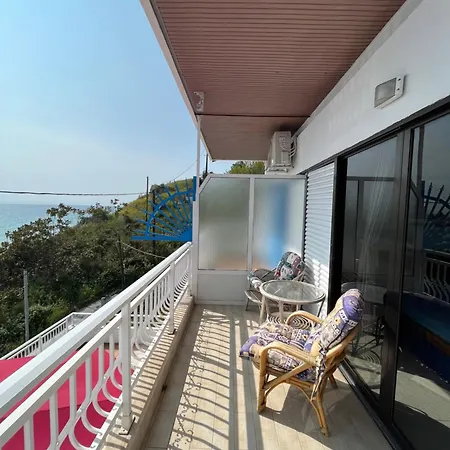 Maisonette By The Sea Vakantiehuis *